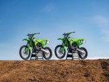 カワサキから次世代ライダーへ贈る！新型モトクロッサー「KX112/KX85/KX85 L」が2026年2月21日登場！