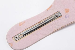 スチールシャンク内蔵アウトソール