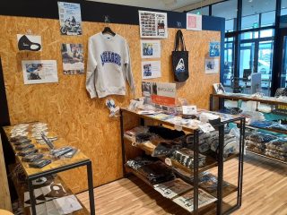 推しモトブロガーのグッズが勢ぞろい！バイカーズパラダイス豊川店に「モトブロガーゾーン」がオープン！