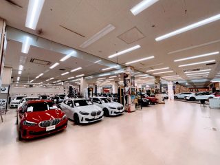 オートプラネット名古屋内 BMWショールーム
