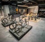 自転車好き集まれ！スペシャライズド新宿が「体験型」フラッグシップストアとしてリニューアルオープン！
