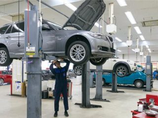 自動車整備工場