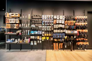 メンテナンス用品の陳列棚