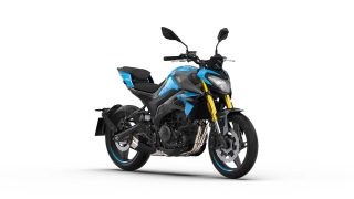 鮮やかなブルーとブラックのネイキッドバイク