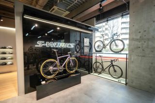 S-WORKSバイクの展示