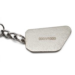 シリアルナンバー刻印