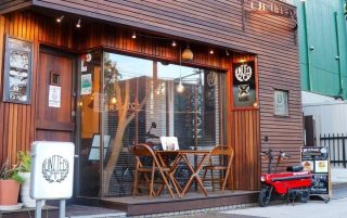 UNITED cafe外観