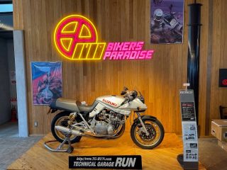 BIKERS PARADISEの展示風景