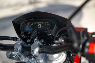 SX 125 メーター