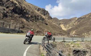 バイク走行シーン