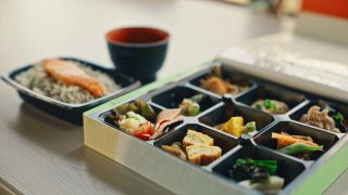 豪華な朝食弁当