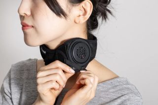 PowerArQから登場！ライダーの集中力を守るネッククーラー「Chill Hold」で夏ツーリングを快適に！