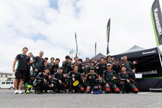 カワサキNinjaイベント集合写真
