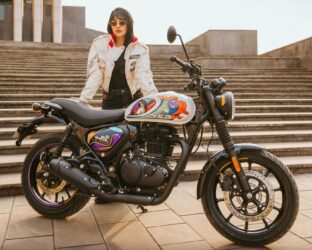 ムーンショット・ホワイトのHUNTER 350