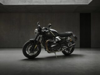 TRIUMPH SPEED TWIN 1200 TFC ÖHLINS Akrapovič