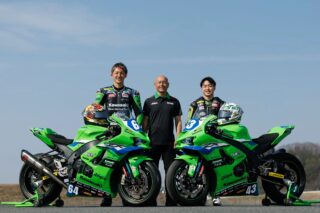 Kawasaki Plaza Racing Teamの集合写真