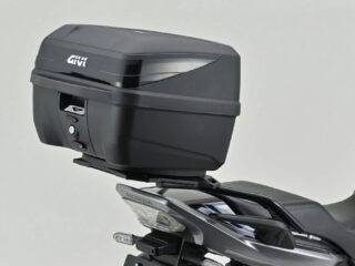 GIVI モノロック汎用ベース取り付けイメージ3