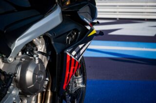 アプリリア RS 660 Factory エンジン部分