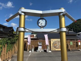 フロントフォーク型鳥居の全体像