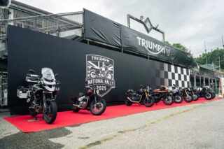 Triumph Custom Contest