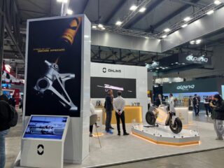 OHLINS展示会風景