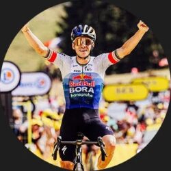ロードレース選手の勝利